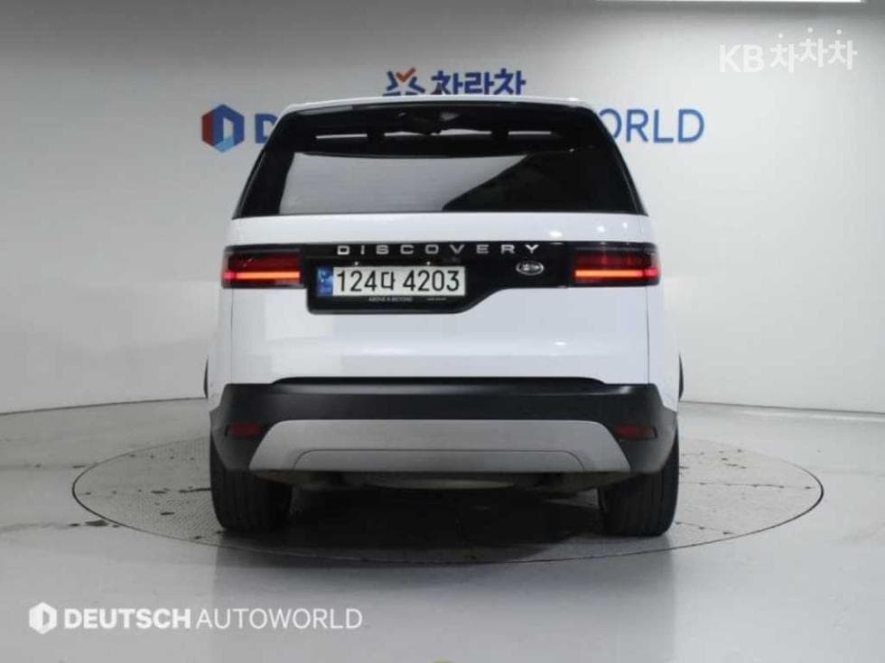 Land Rover 디스커버리5D250 SE - 4