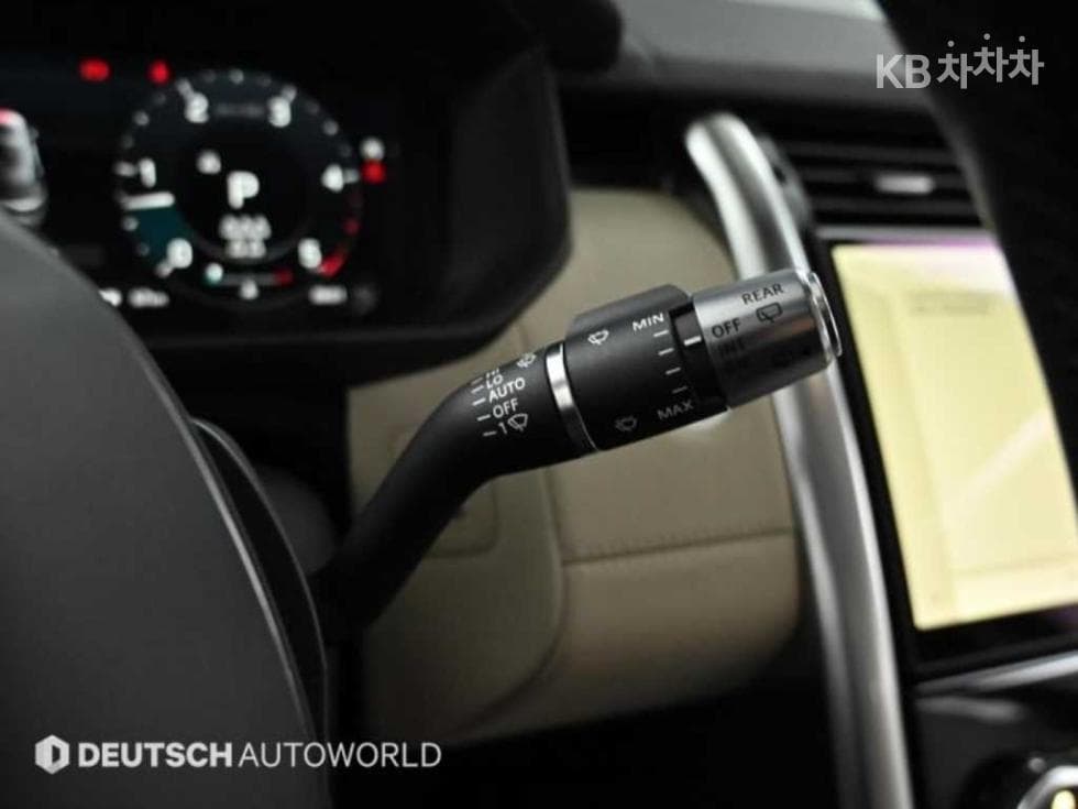 Land Rover 디스커버리5D250 SE - 17