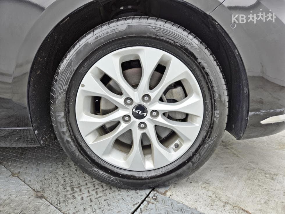 Киа K82.5L бензин Noblesse - 23