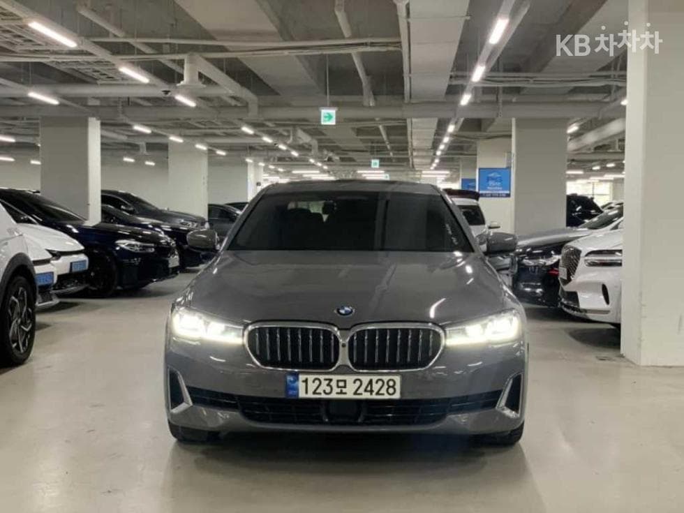 BMW 올Нов5 Серия (G30) 520i M Sport - Image 1