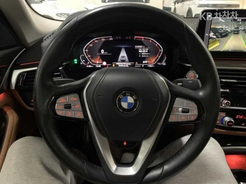 BMW 올Нов5 Серия (G30)520i M Sport - 8