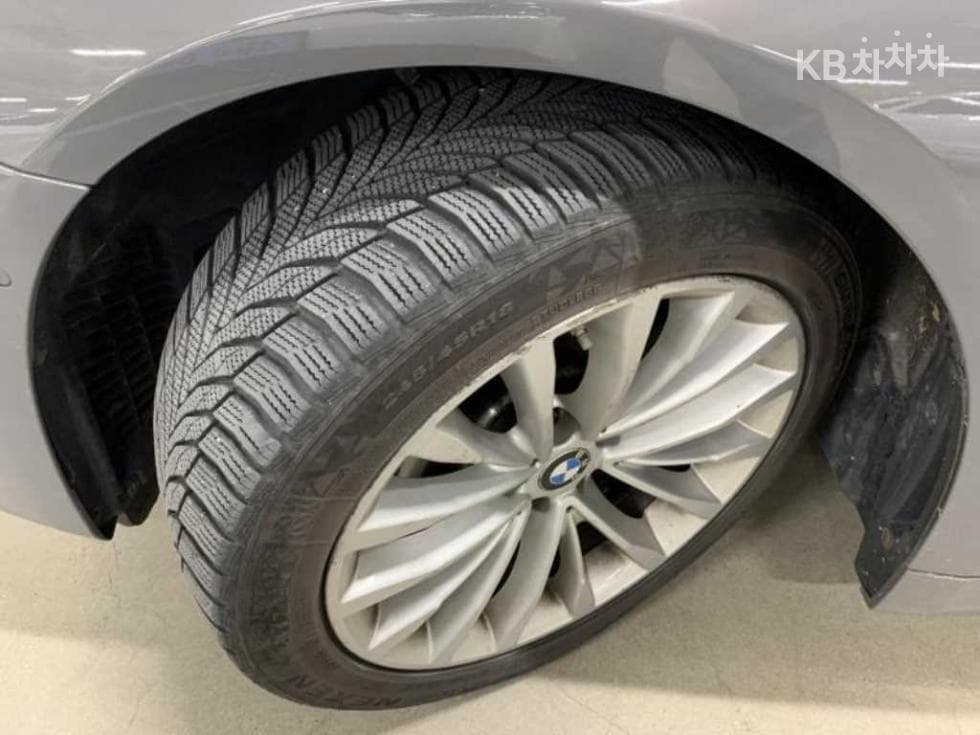 BMW 올Нов5 Серия (G30)520i M Sport - 12