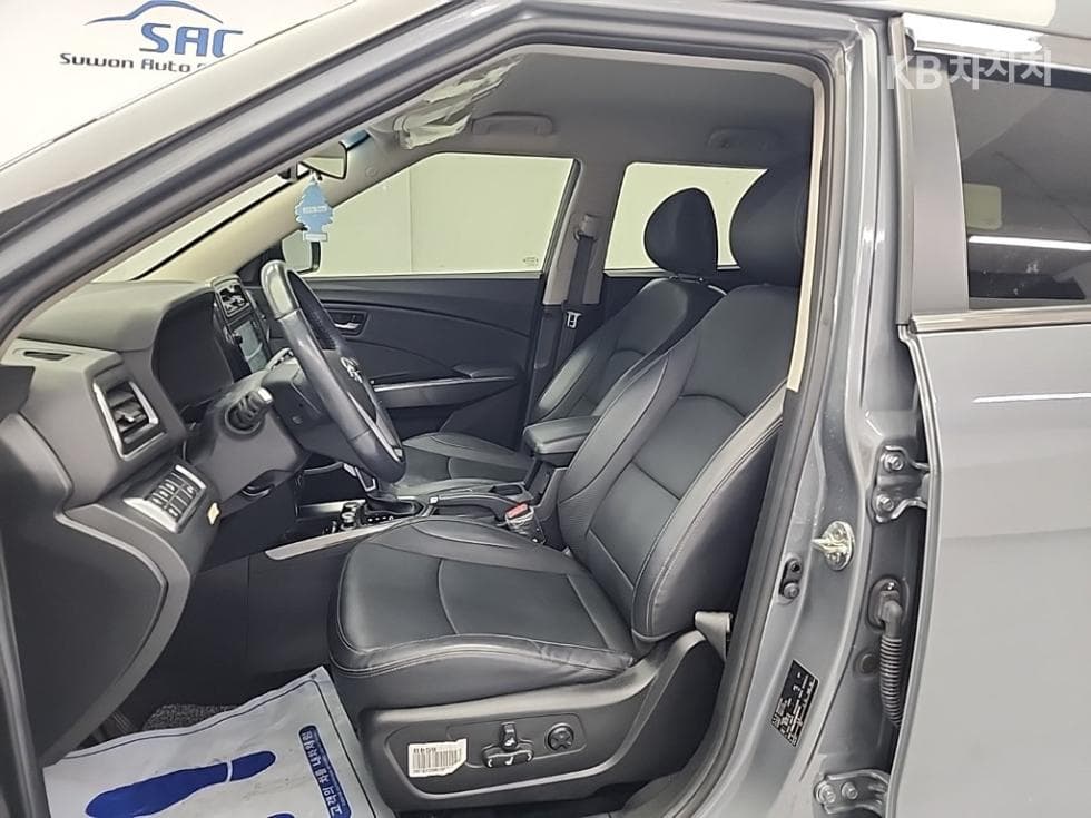 КейДжи Мобилити Тиволи Air(X150)1.5 Бензин A1 - 11