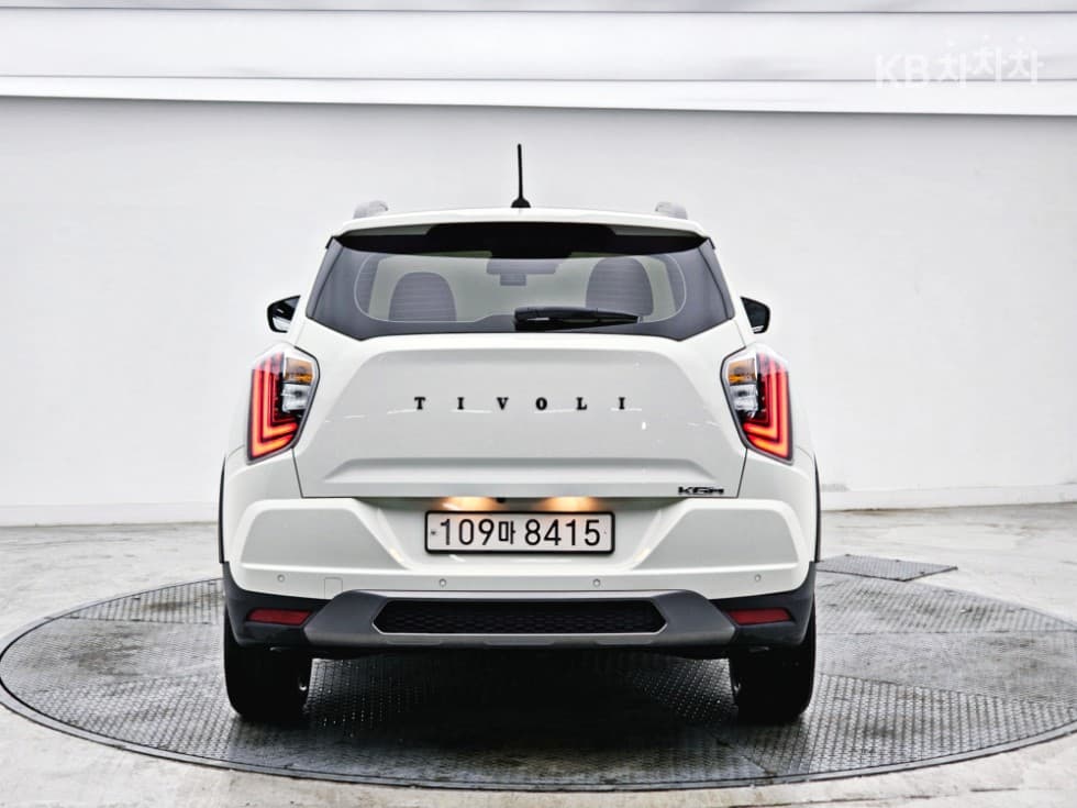 КейДжи Мобилити The New (фейслифт) Тиволи1.5 Турбо Бензин Директ Инжекция AWD V7 - 2