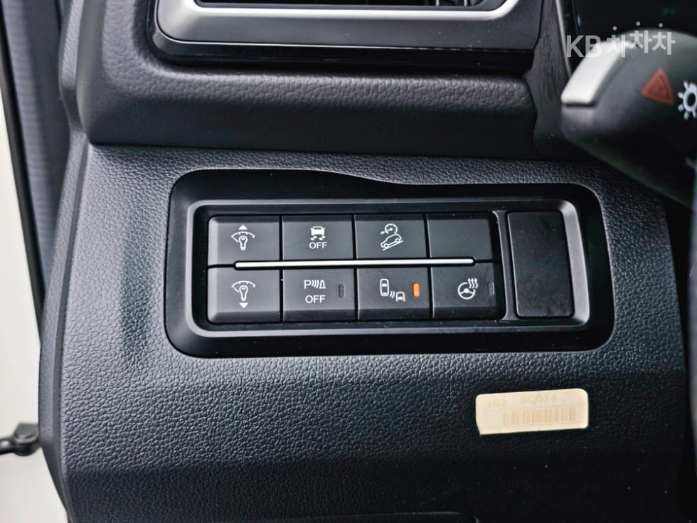 КейДжи Мобилити The New (фейслифт) Тиволи1.5 Турбо Бензин Директ Инжекция AWD V7 - 11