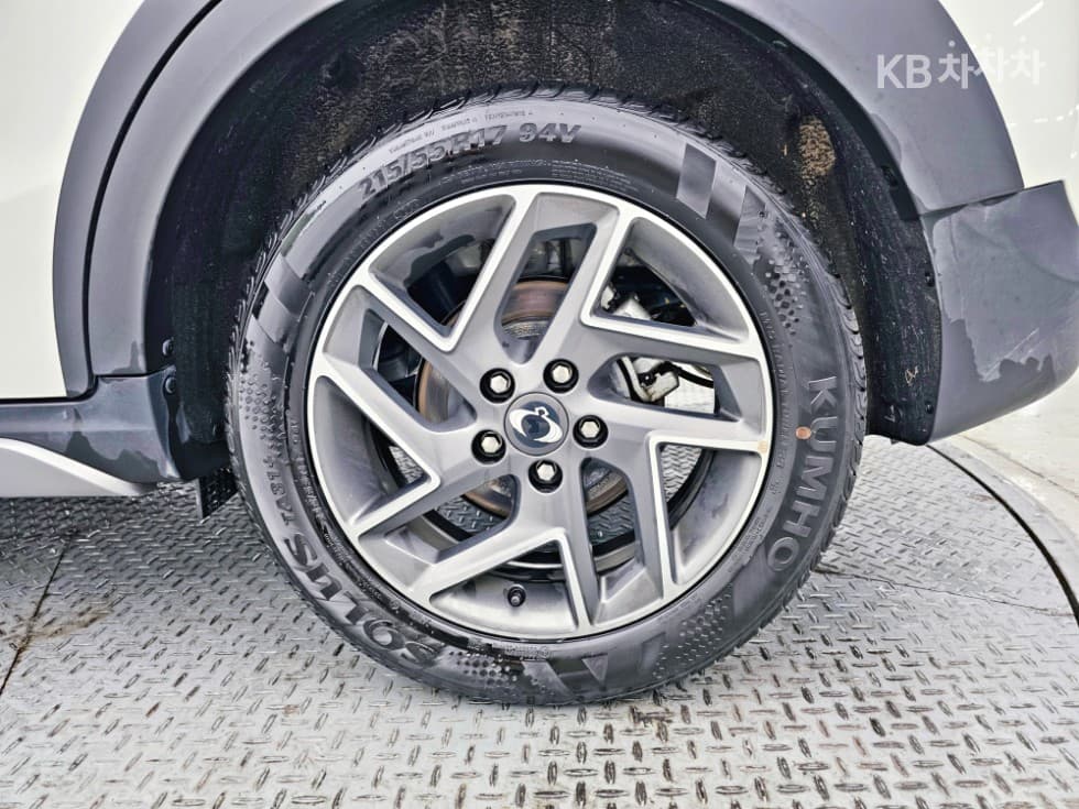 КейДжи Мобилити The New (фейслифт) Тиволи1.5 Турбо Бензин Директ Инжекция AWD V7 - 23