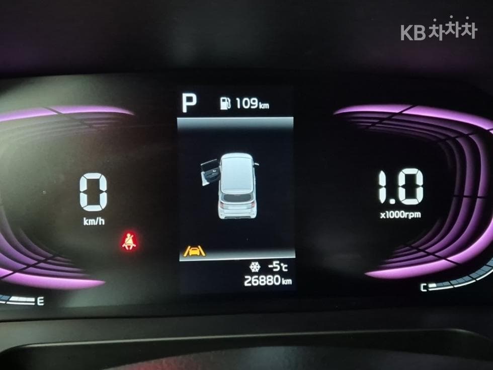 Kia The New (facelift) Kia Ray (van)1.0 Gasoline Signature - 6