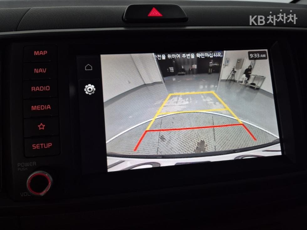 Kia The New (facelift) Kia Ray (van)1.0 Gasoline Signature - 14