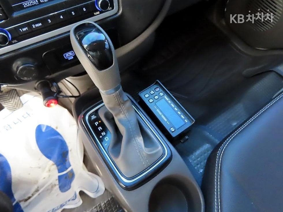 Хюндай Porter 2LPG 냉동Товарна надстройка차 Удължено междуосие Super Cab Смарт - 11