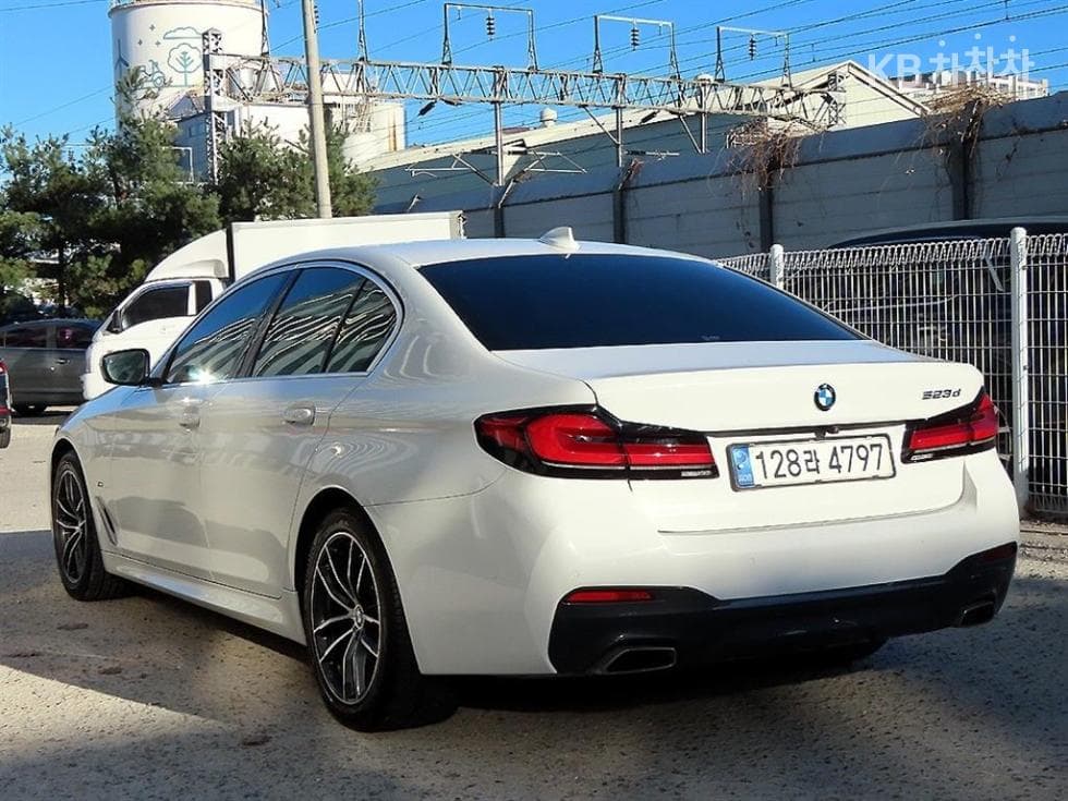 BMW 올New5 Series (G30)523d M Sport - 3