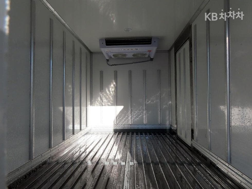 Хюндай Porter 2LPG 냉동Товарна надстройка차 Удължено междуосие Super Cab Смарт - 7