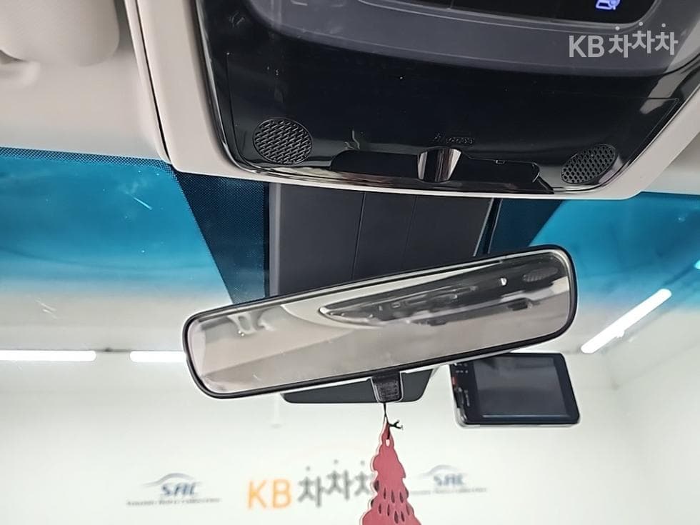 Hyundai Staria2.2 Tourer 9 Modern - 17