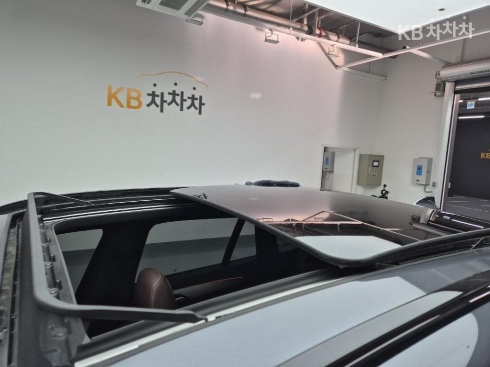 BMW X1 (F48)xDrive 20i M Sport Package - 13