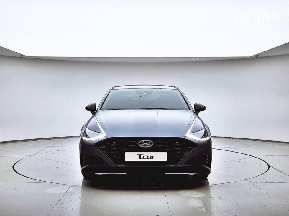 Хюндай Соната (DN8)2.0 Premium Plus - 2