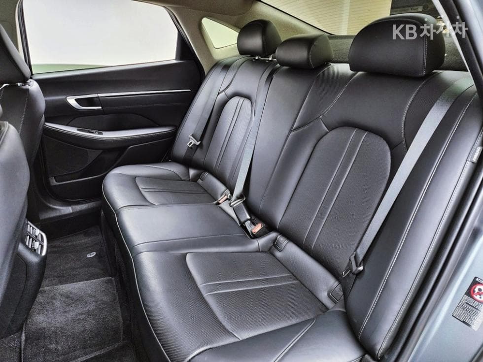 Хюндай Соната (DN8)2.0 Premium Plus - 9