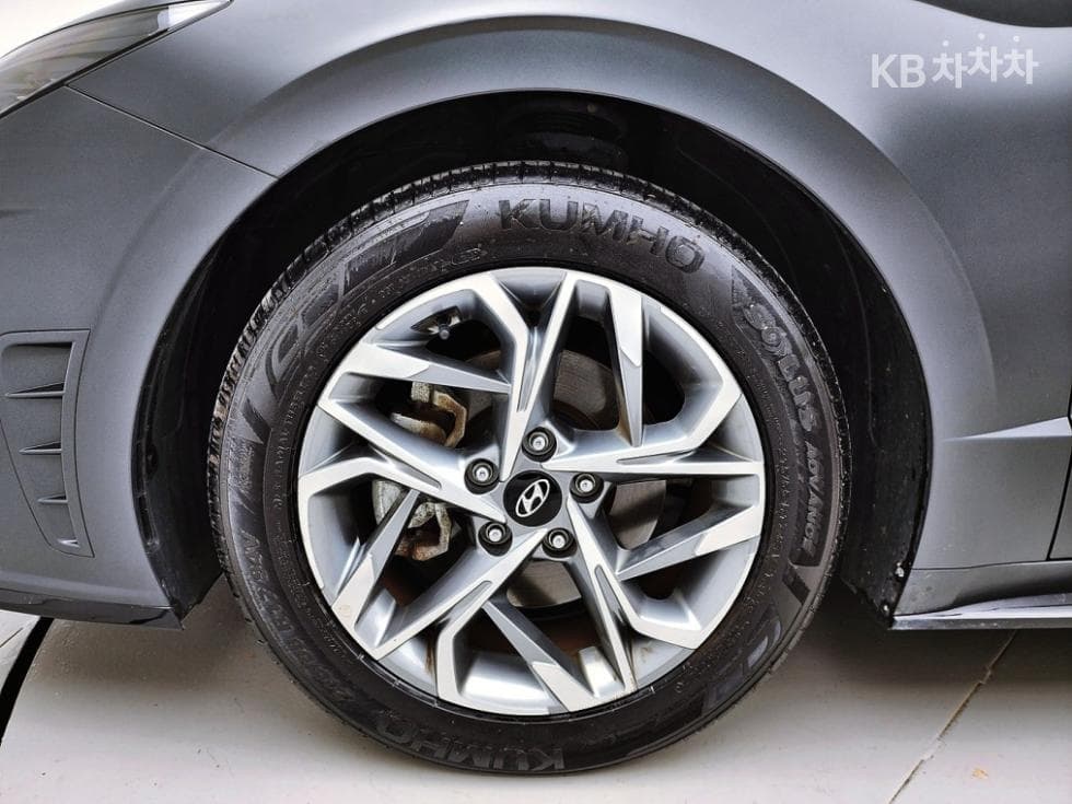 Хюндай Соната (DN8)2.0 Premium Plus - 19