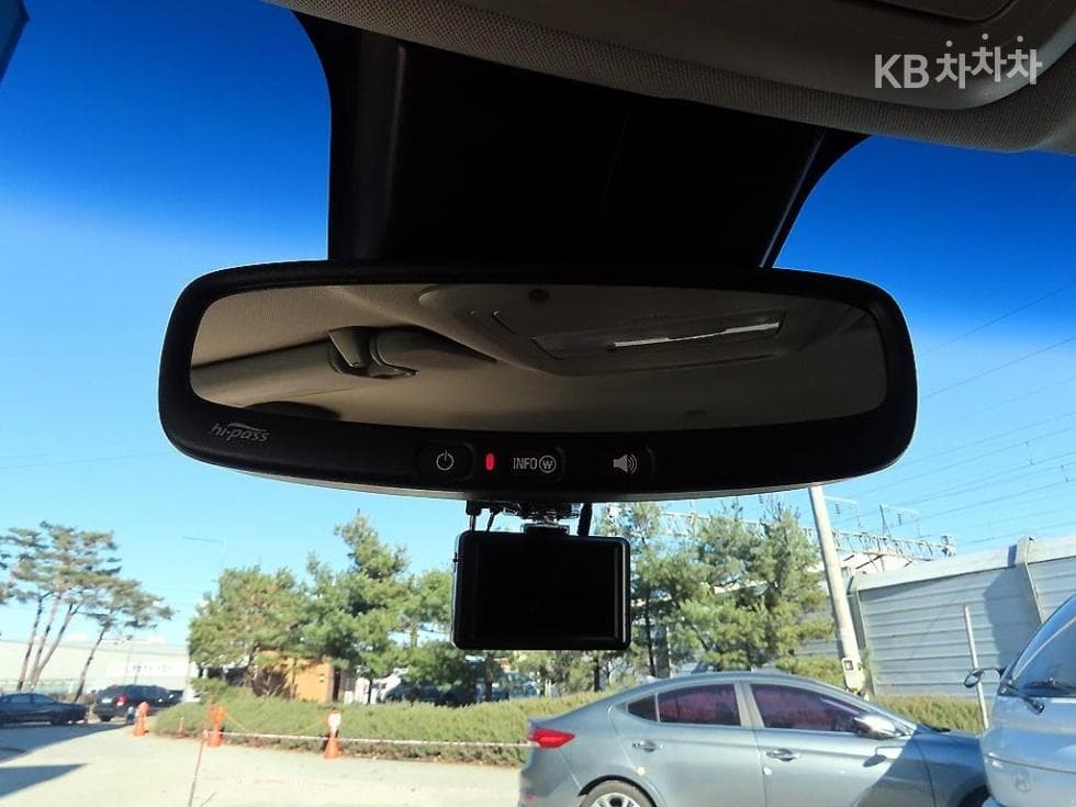 GM Korea Chevrolet OrlandoLPG LTZ Premium - 18