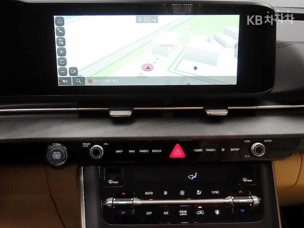 Киа Канивал 4-то поколениеВисок Лимузин (Канивал) G3.5 GDI 9-местен Signature - 12