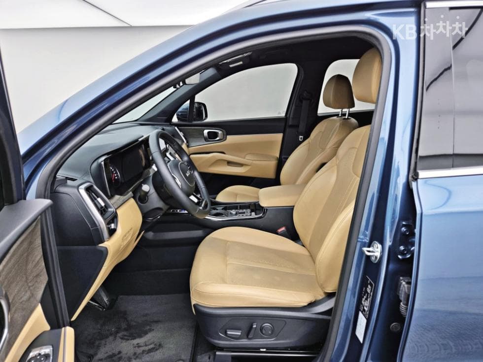 Киа The New (фейслифт) Sorento MQ42.2 Дизел 2WD Престиж - 5