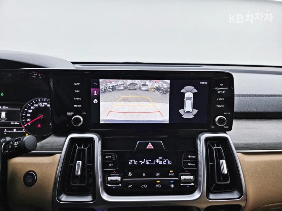 Киа The New (фейслифт) Sorento MQ42.2 Дизел 2WD Престиж - 14