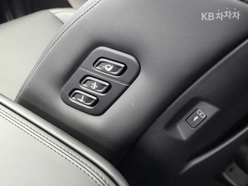 Hyundai The All New Santa Fe Hybrid MX51.6T HEV AWD 블랙잉크 - 13