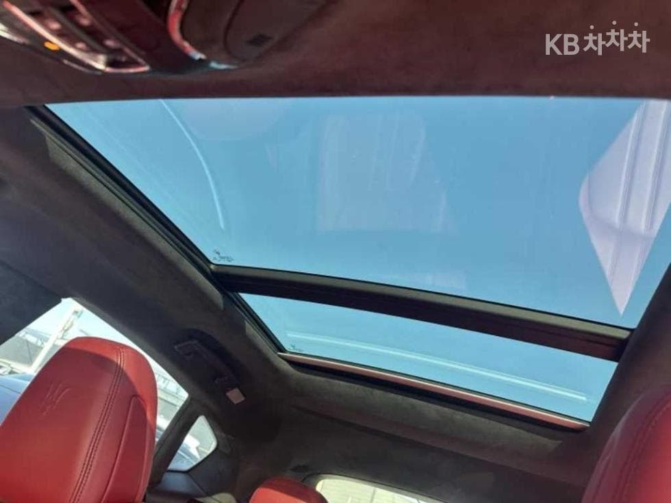 마세라티 르반떼3.0 S AWD 스포츠 - 4