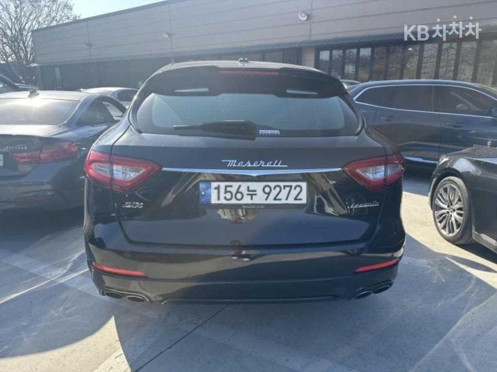 마세라티 르반떼3.0 S AWD 스포츠 - 6