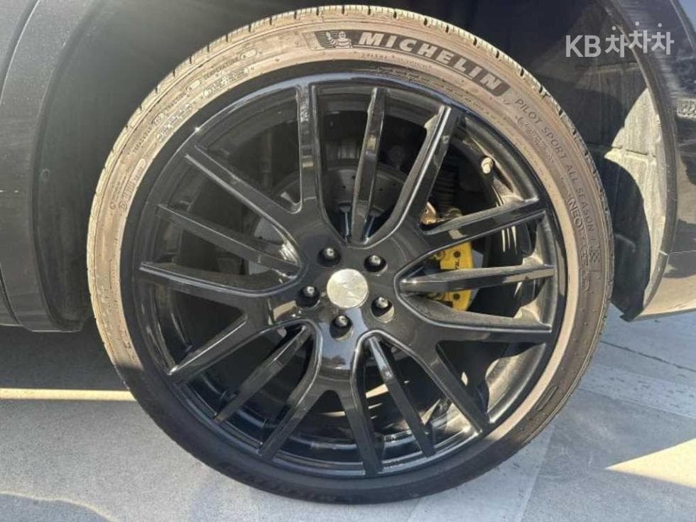 마세라티 르반떼3.0 S AWD 스포츠 - 7