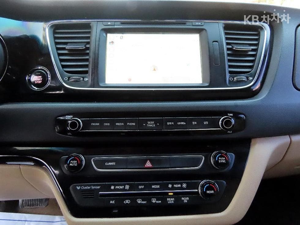 Киа All New Канивал9-местен 2.2 Дизел Висок Лимузин (Канивал) Престиж - 13