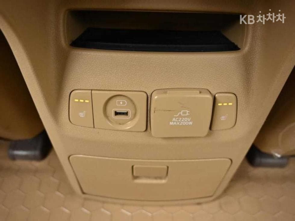 Киа All New Канивал9-местен 3.3 Бензин Noblesse - 16