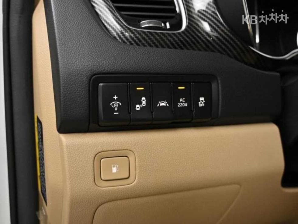 Киа All New Канивал9-местен 3.3 Бензин Noblesse - 17