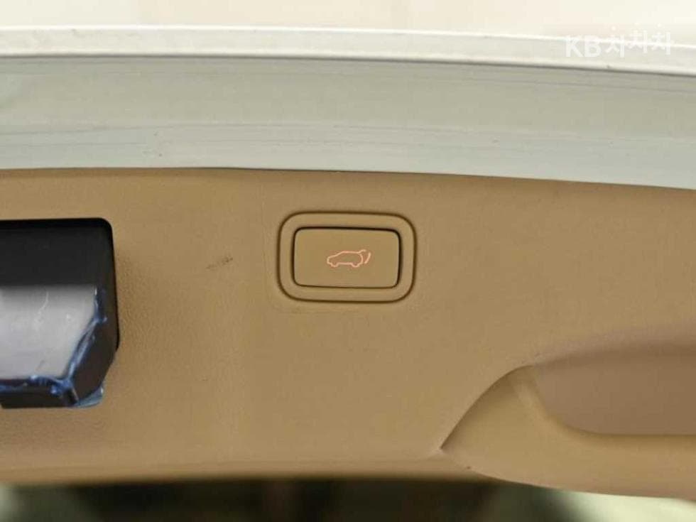 Киа All New Канивал9-местен 3.3 Бензин Noblesse - 20