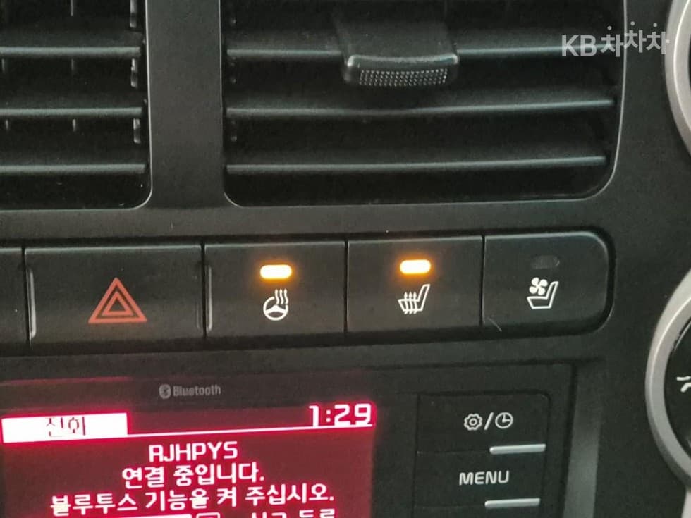 Киа The New (фейслифт) Бонго 3 (лек)Wing Body 1 тон 전동모터식 Королевска кабина Удължено междуосие LБазов - 14