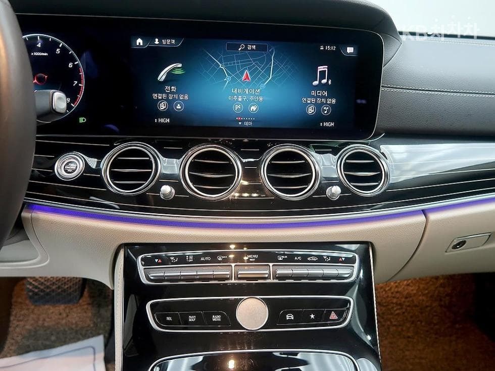 Mercedes-Benz E-Клас (W213)E450 4MATIC EXCLUSIVE - 9