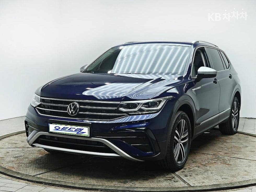 Volkswagen Tiguan Allspace 2.0 Турбонагнетен Стратифициран Инжекция (ВВ) Prestige - Image 1