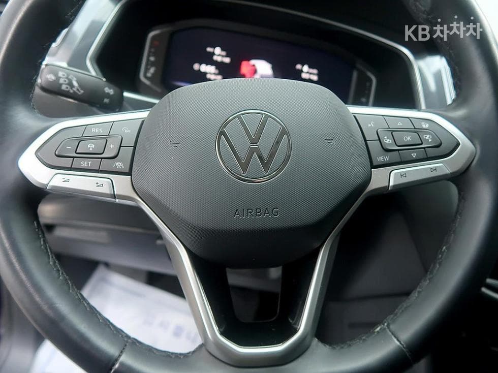 Volkswagen Tiguan Allspace2.0 Турбонагнетен Стратифициран Инжекция (ВВ) Prestige - 17