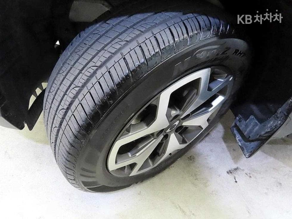 КейДжи Мобилити The New (фейслифт) 토레스 Ван(J100)Бензин Турбо 1.5 2WD T7 - 18