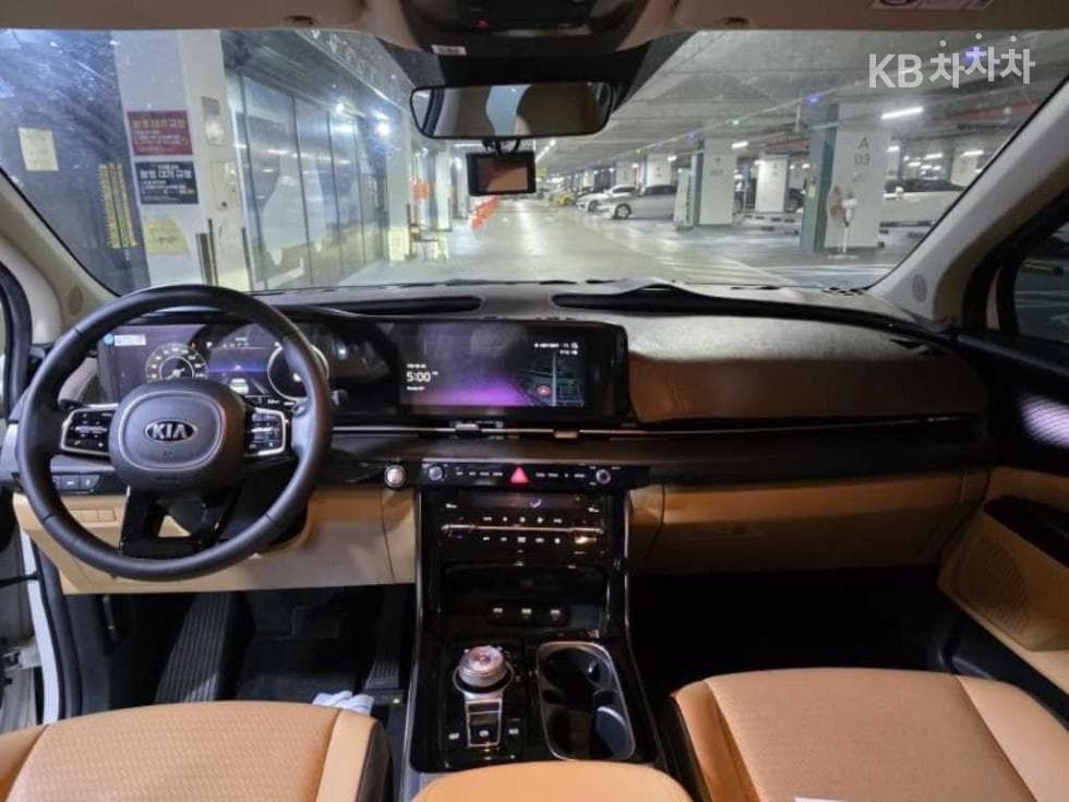 Kia Carnival 4th generationD2.2 7-seater (Limousine) Signature - 10