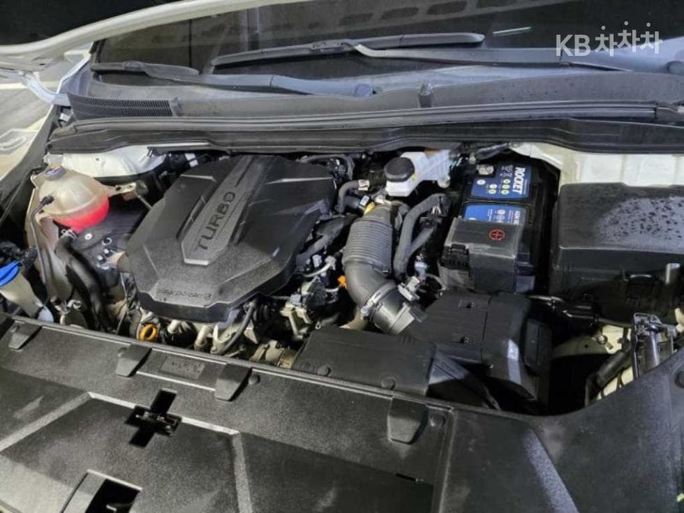 Kia Carnival 4th generationD2.2 7-seater (Limousine) Signature - 19