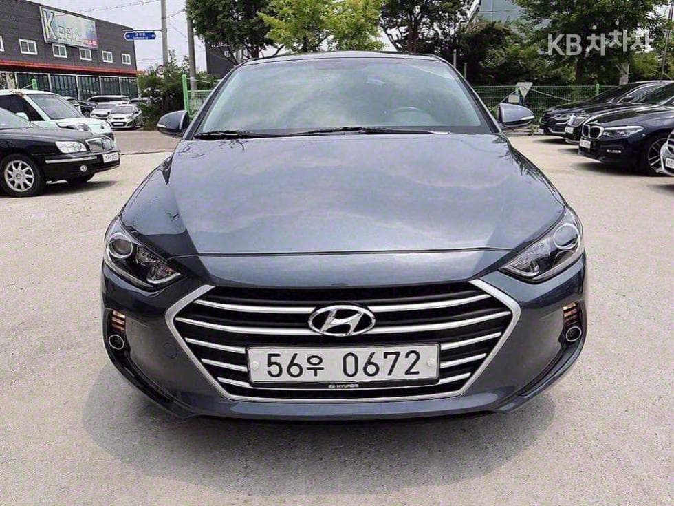 Hyundai Avante (Elantra)AD 1.6 GDi Smart - Image 1