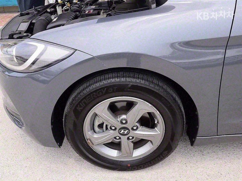 Хюндай Avante (Elantra)AD1.6 GDi Смарт - 14