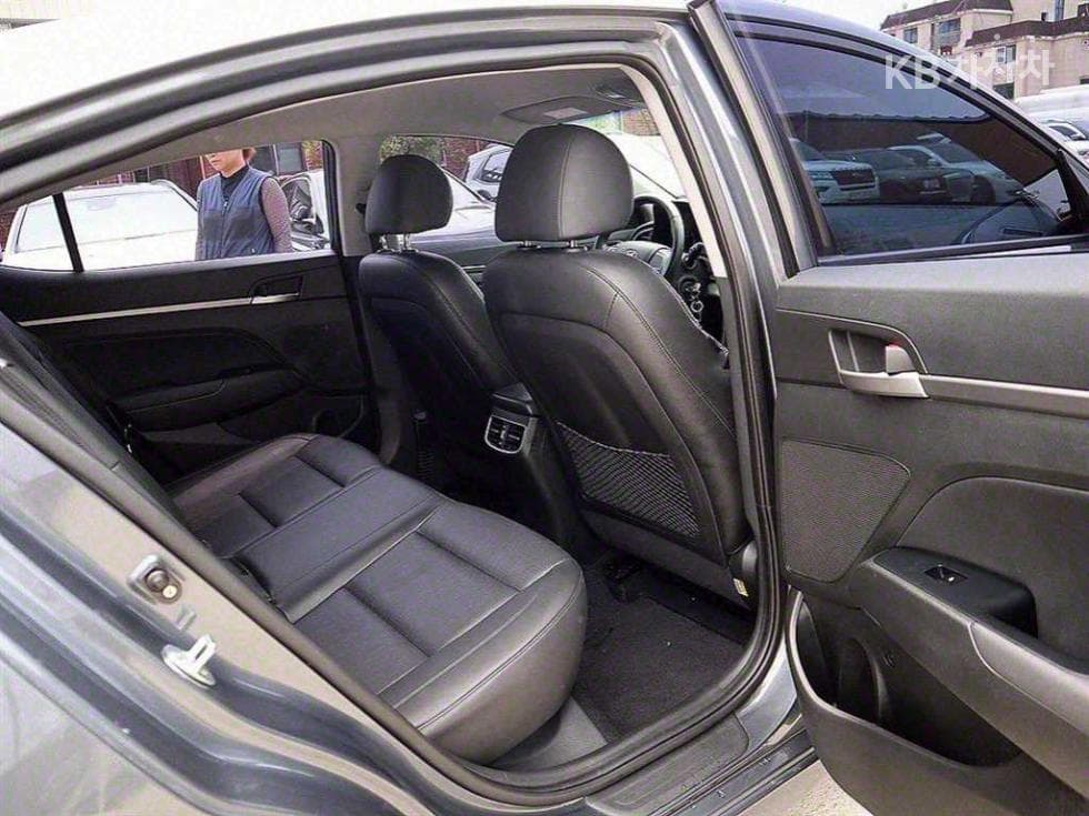 Хюндай Avante (Elantra)AD1.6 GDi Смарт - 18