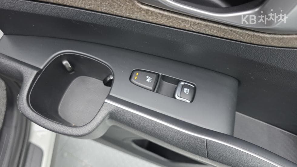 Kia The New Sorento MQ42.2 Diesel 2WD Prestige - 9