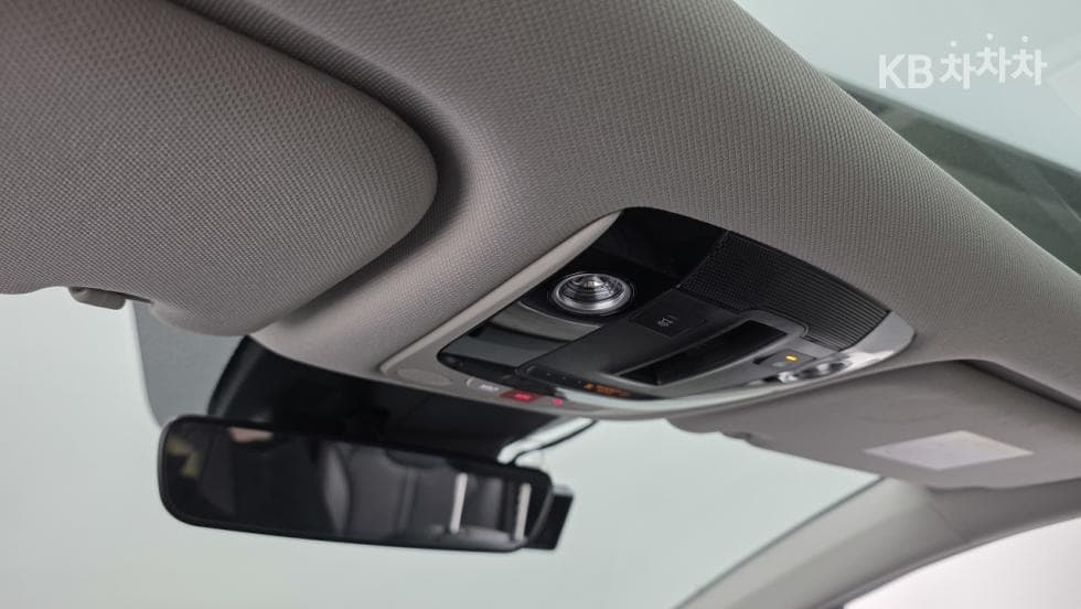 Kia The New Sorento MQ42.2 Diesel 2WD Prestige - 23