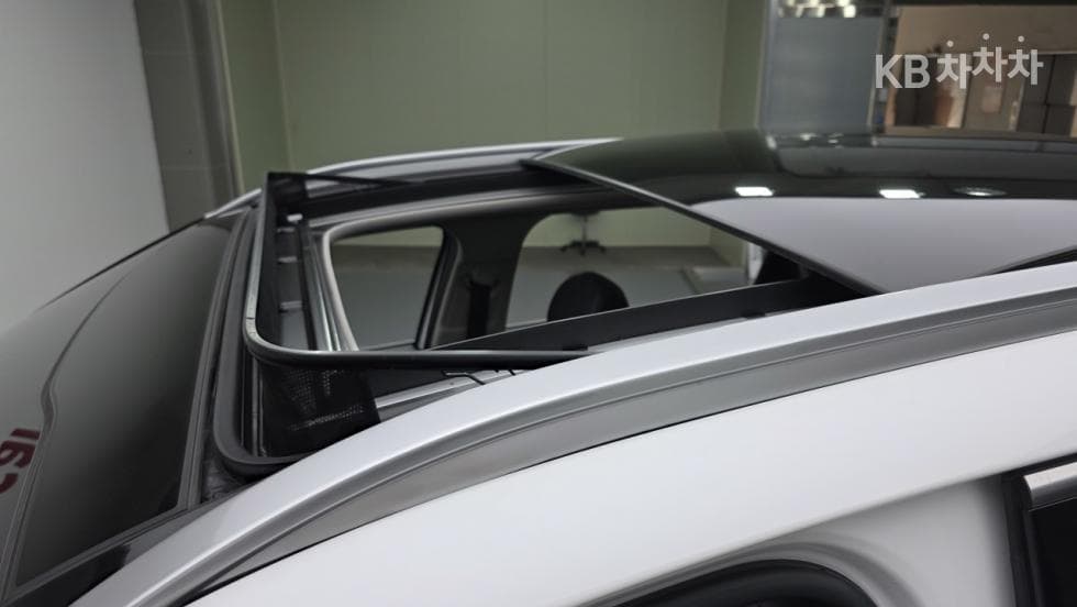 Kia The New Sorento MQ42.2 Diesel 2WD Prestige - 24