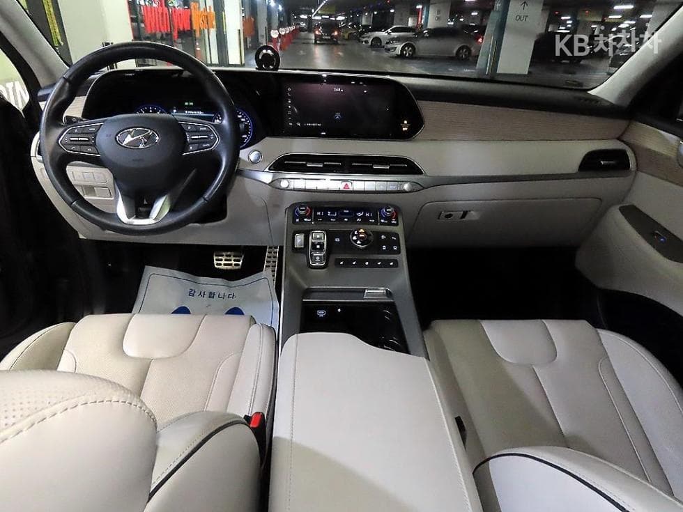 Хюндай Palisade3.8 Бензин 7-местен (Лимузин) AWD Престиж - 10