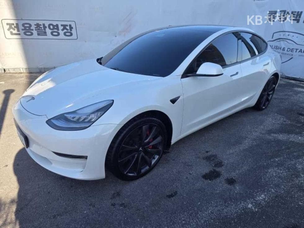 테슬라 Model 3 Performance - Image 1
