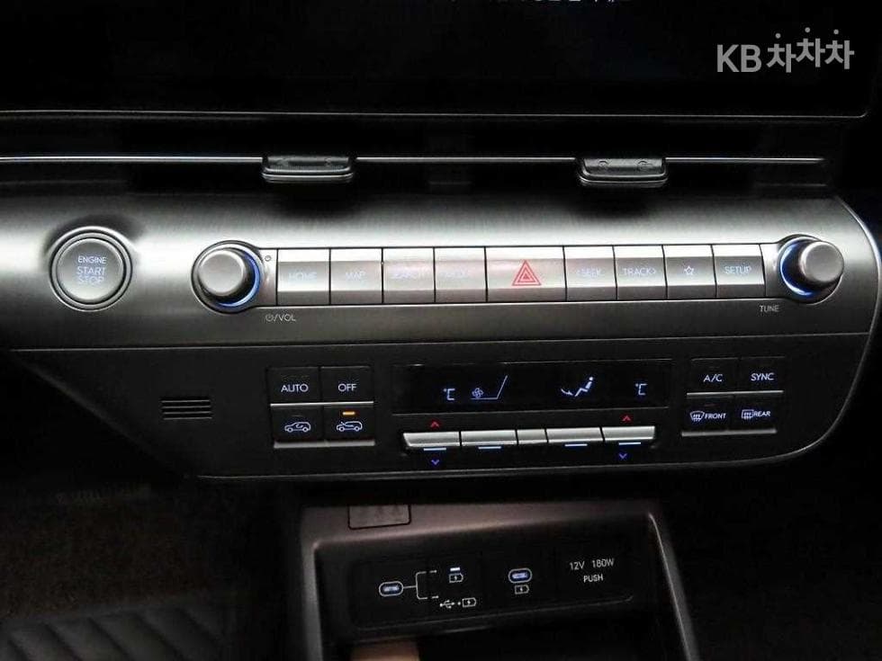 Hyundai The All New Kona(SX2)1.6 Gasoline Turbo 2WD Modern - 9