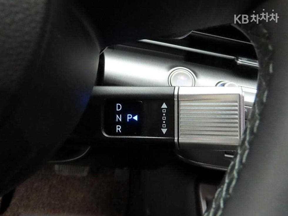 Hyundai The All New Kona(SX2)1.6 Gasoline Turbo 2WD Modern - 12