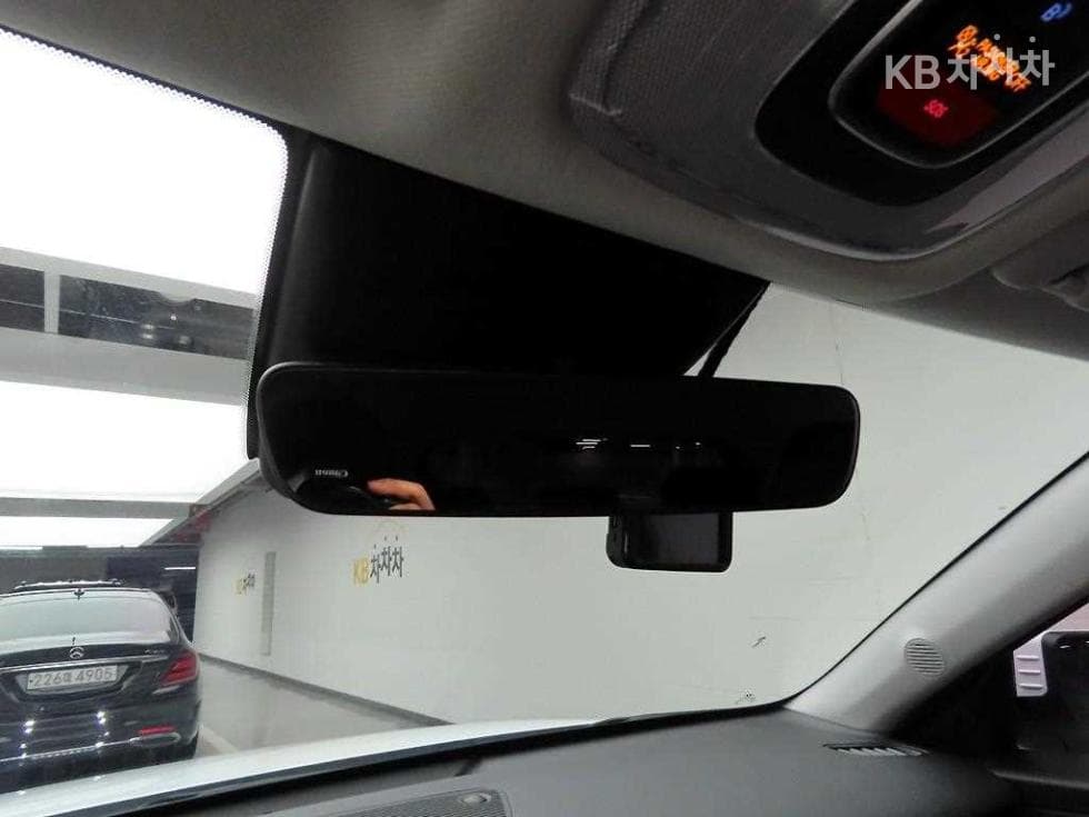 Hyundai The All New Kona(SX2)1.6 Gasoline Turbo 2WD Modern - 16